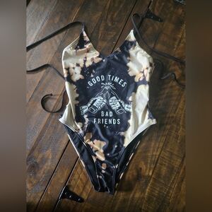 NWOT Lurking Class Size Medium One Piece Swimsuit